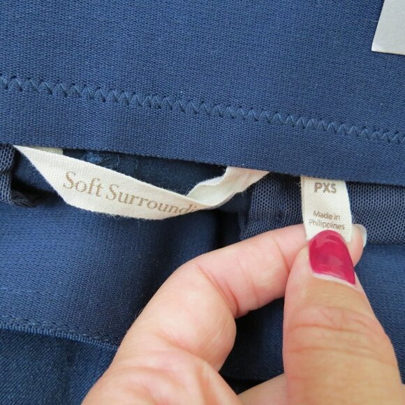 SOFT SURROUNDINGS Women's Navy Blue Stretch Straight Leg Crop Pants PXS NWT - Picture 6 of 8